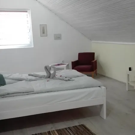Dixy Apartment
